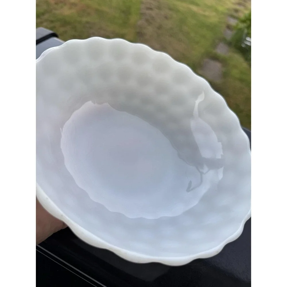 1950s Anchor Hocking‎ White Milk Glass Bubble Serving Bowl 8